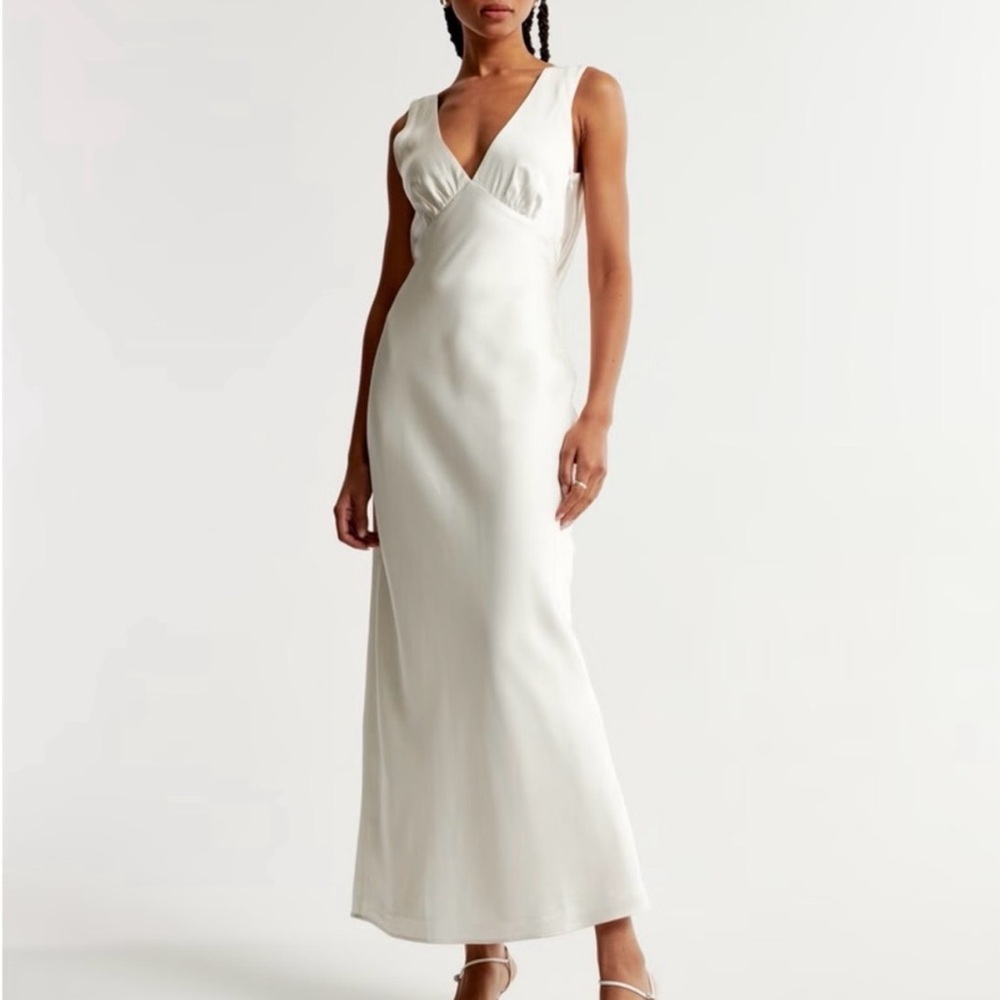 Abercrombie & Fitch - White Cowl Neck Dress
